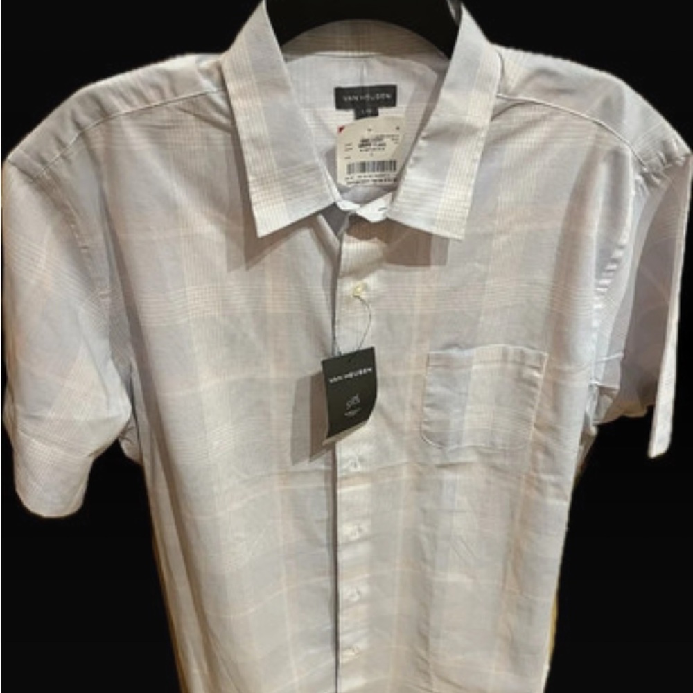 Van Heusen Men's Light Gray Button Down Shirt